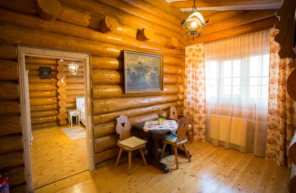 https://www.travlocals.com/uploads/2020/01/conacul-maria-theresa-3.jpg