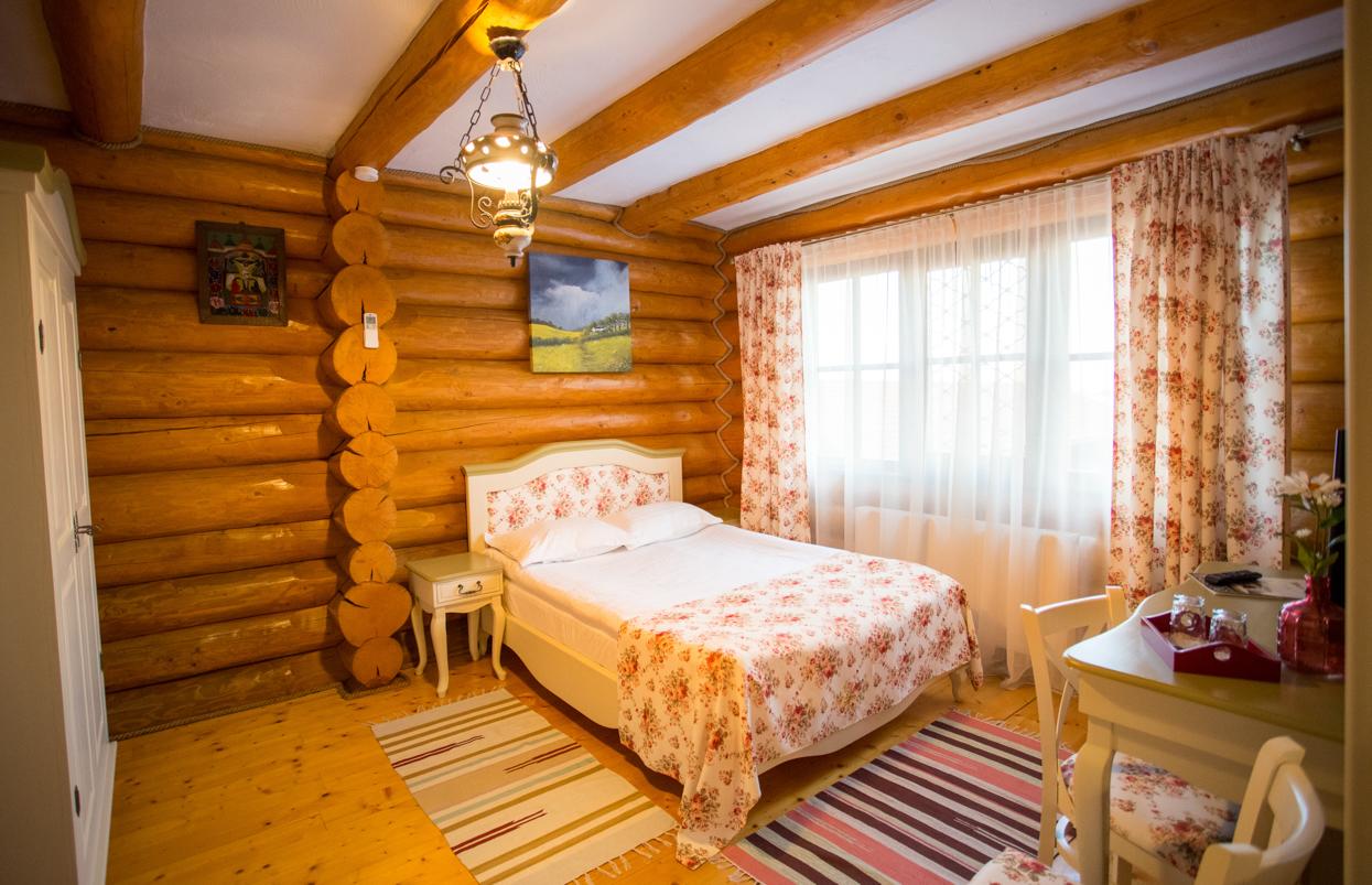 https://www.travlocals.com/uploads/2020/01/conacul-maria-theresa-5.jpg
