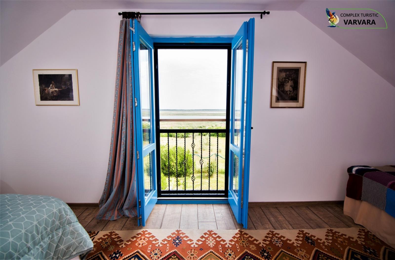 https://www.travlocals.com/uploads/2020/01/sunrise-house-6.jpg